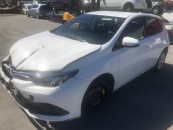 Toyota (LD) AURIS 1.4 D-4D 90CV - Accidentado 1/18